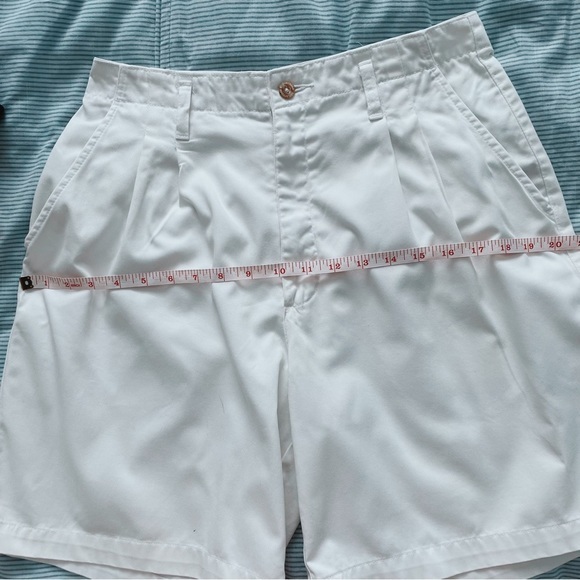 Vintage White High Waisted Pleated Northern Reflections Shorts, Size 11-12 - Picture 11 of 11